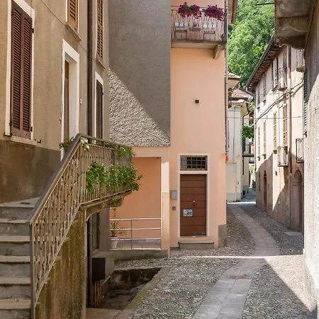 Casetta Maggiore Casa de Férias Maccagno